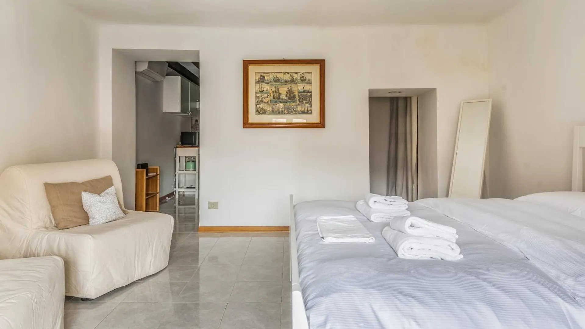 Milano Brand New 3 Pax Wi-Fi - Darsena Via Mortara Apartment Italy